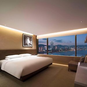 Suite Harbour View